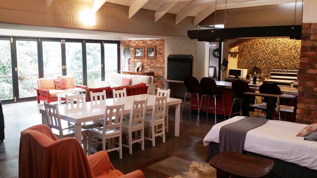 Hornbill House Self Catering Accommodation Херманус Номер фото