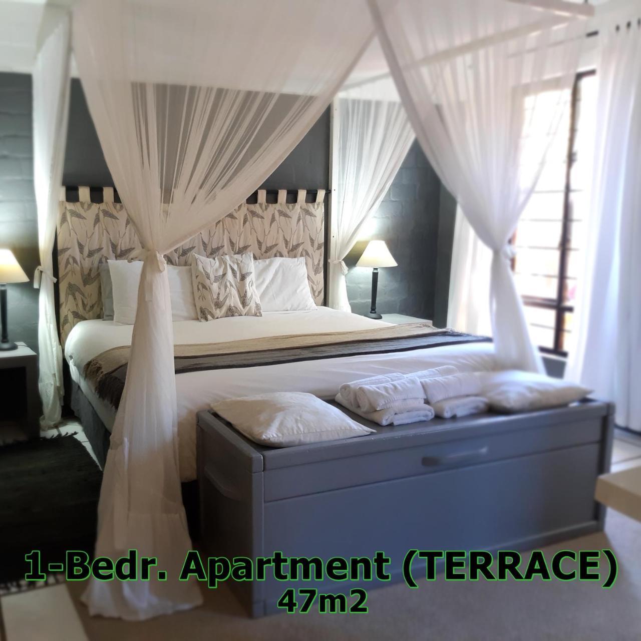 Hornbill House Self Catering Accommodation Херманус Экстерьер фото